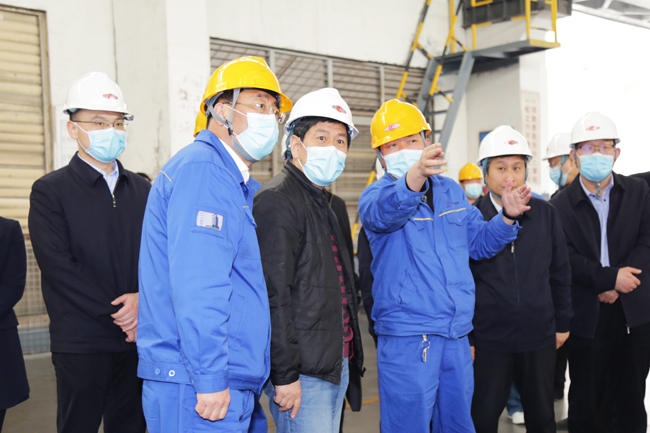 洛陽市委常委、常務(wù)副市長孫延文到萬基調(diào)研指導(dǎo)工作